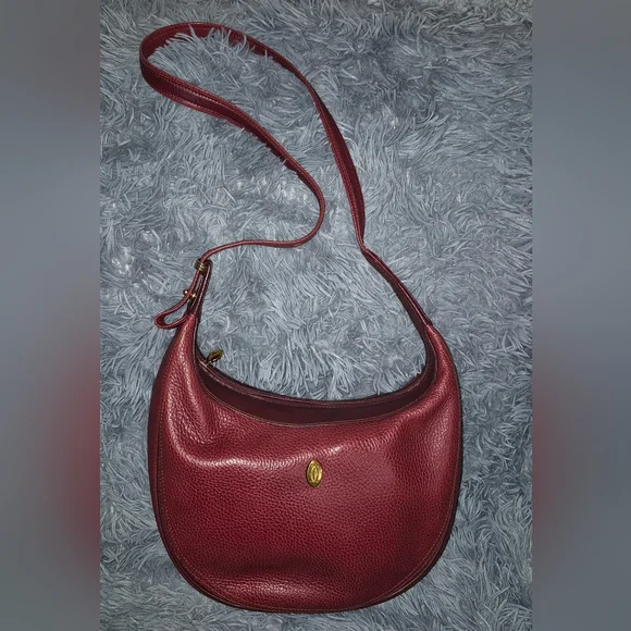 Elegant cartier Leather crossbody Bag - Picture 1 of 16
